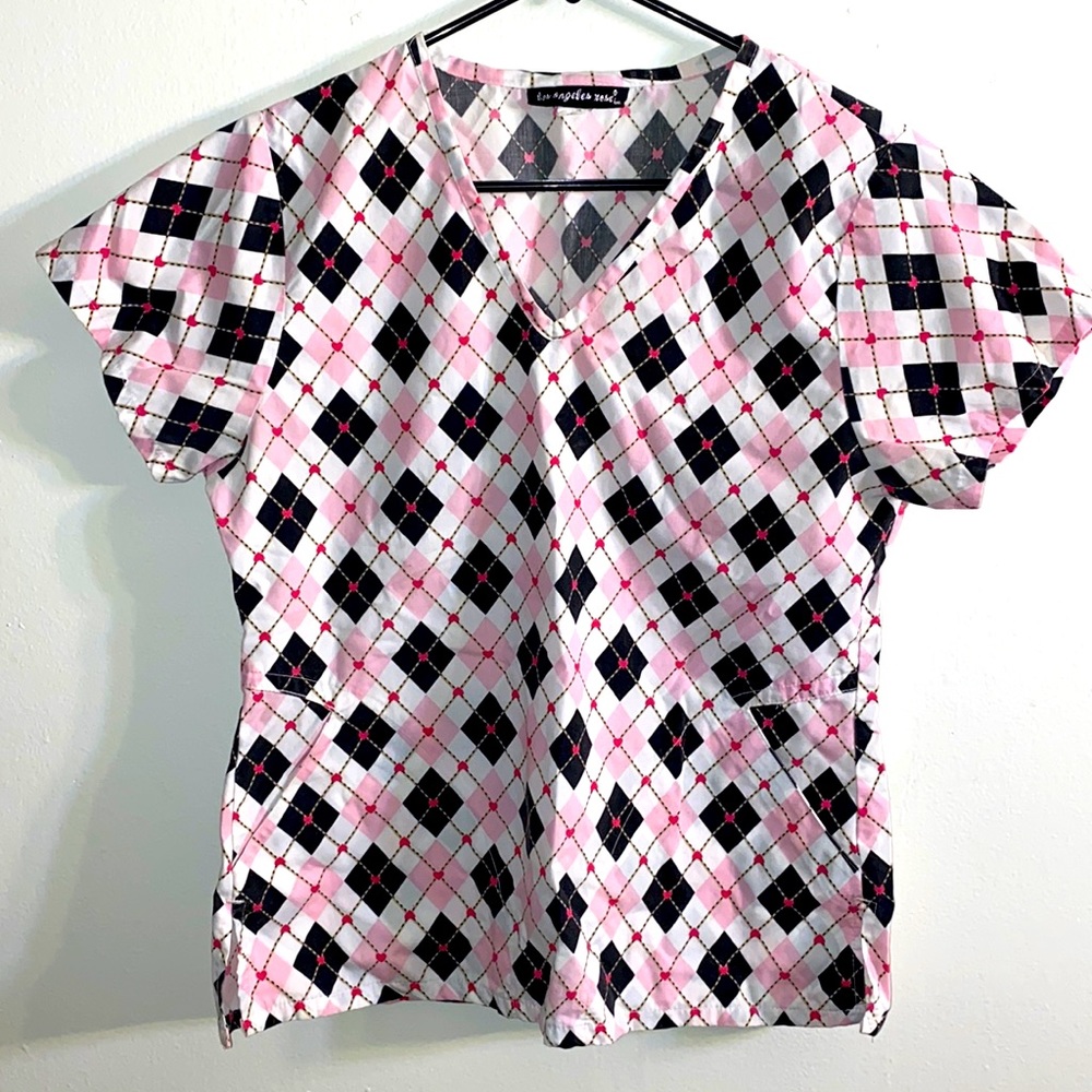 Scrub top